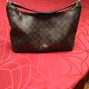 Coach Purse – Used Great Condition in Two-Tone Bro